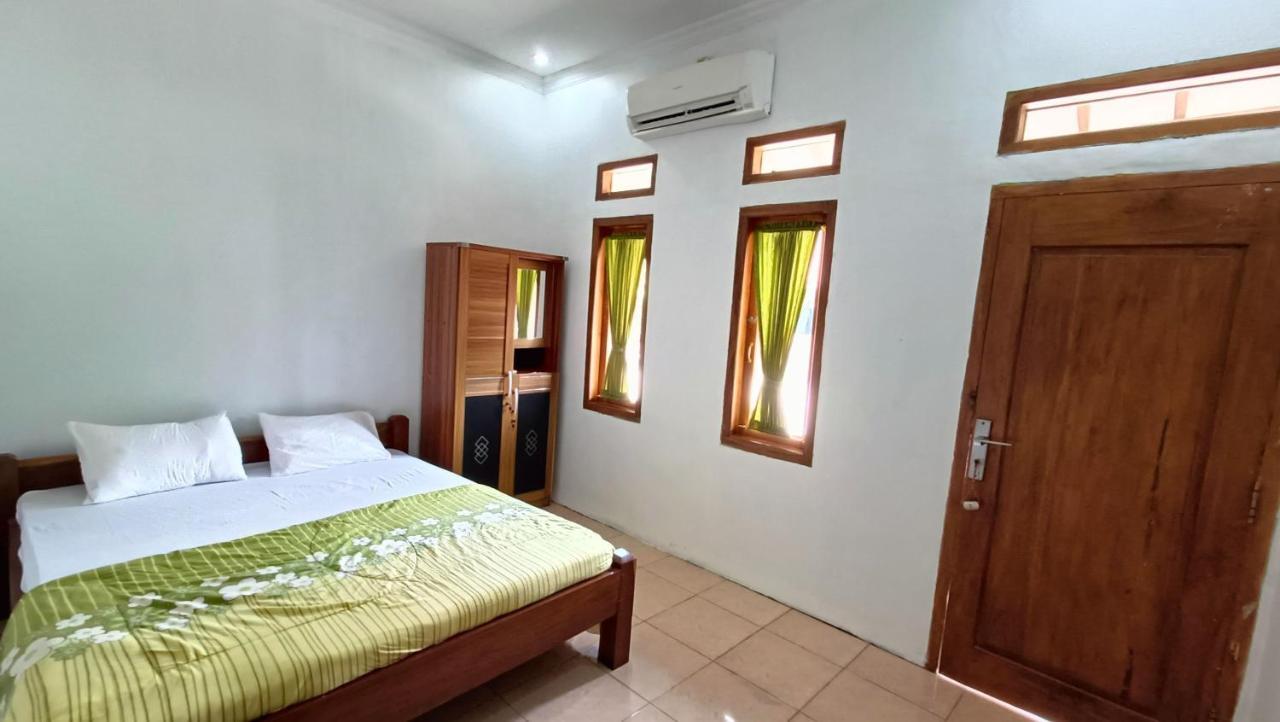 Jogo Segoro Homestay Mitra Reddoorz Near Pantai Sundak Gunungkidul Ngandong Exterior photo